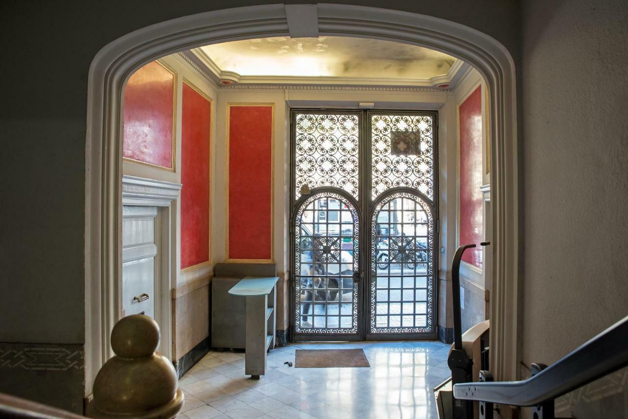 Sibsbcn Coliseum - Cozy And Central Barcelona Bagian luar foto